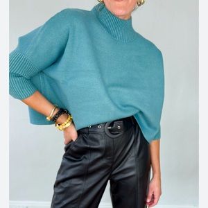 Kerisma crop sweater - teal - NWT